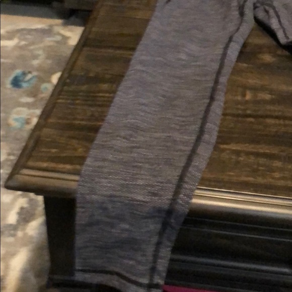 Lululemon leggings - Picture 2 of 4